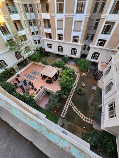 شقة واسعة للإيجار في حي الحمراء – الخبر – 87831706