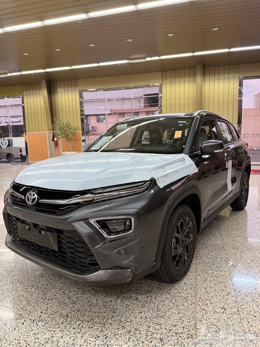 تويوتا اوربان كروزر GLX فل كامل 2026