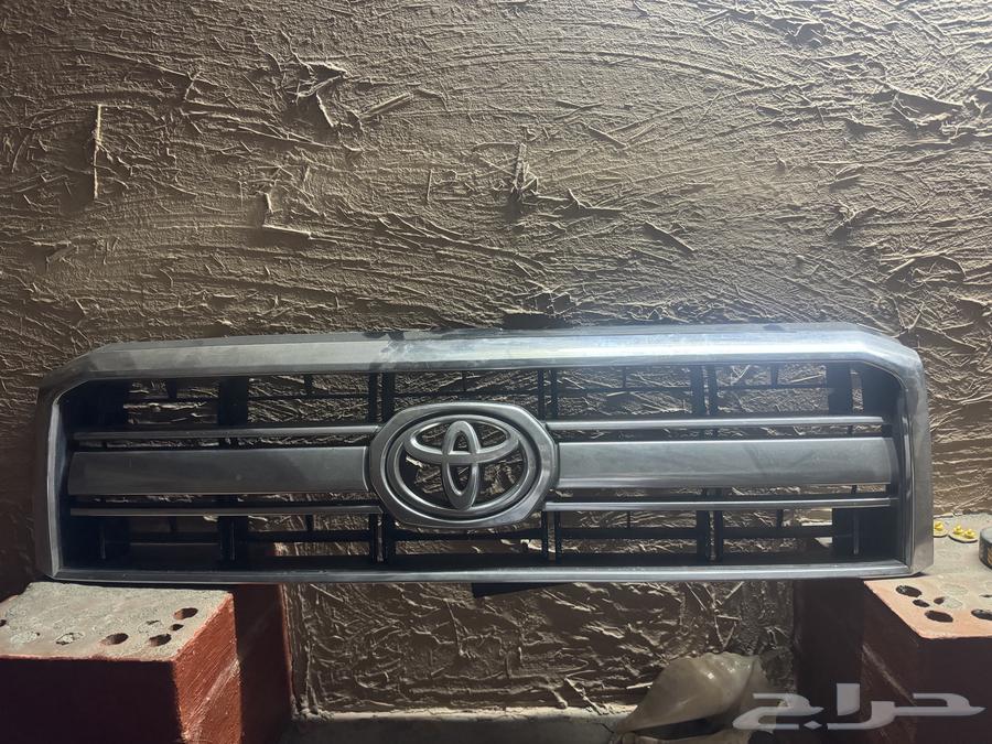 شبك شاص و ربع وكاله نضيف مافيه لا كسور ولا شي