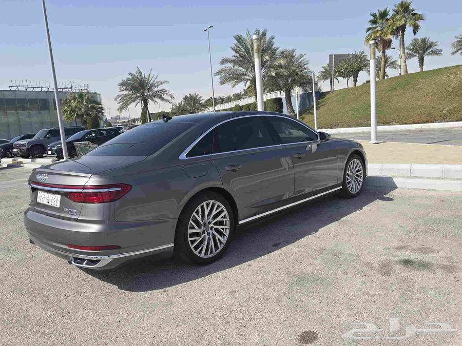أودي A8 L موديل 2020 فئة S-Line بحالة ممتازة