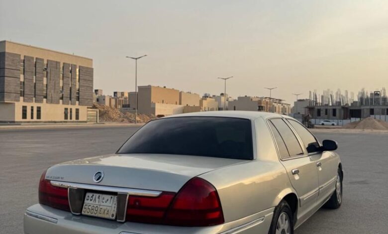 فورد جراند ماركيز 2004