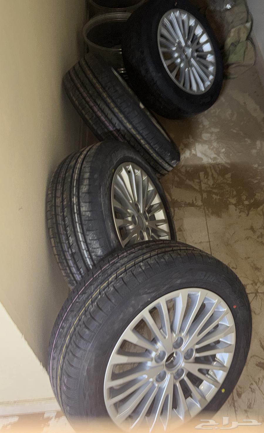 جنوط كامري نص فل2025 مقاس17 وكاله بكفراتها جديده للبيع عدد4 جنوط كامري نص فل2025 مقاس17 وكاله بكفراتها جديده للبيع عدد4