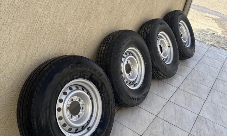 جنوط وكفرات شياهين