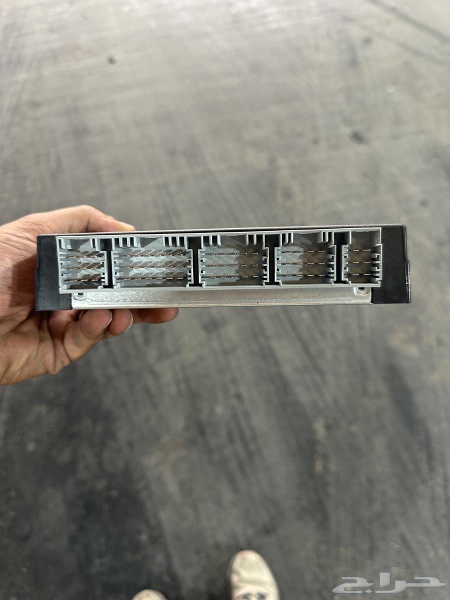 كمبيوتر هيدروليك اودي A8 2012