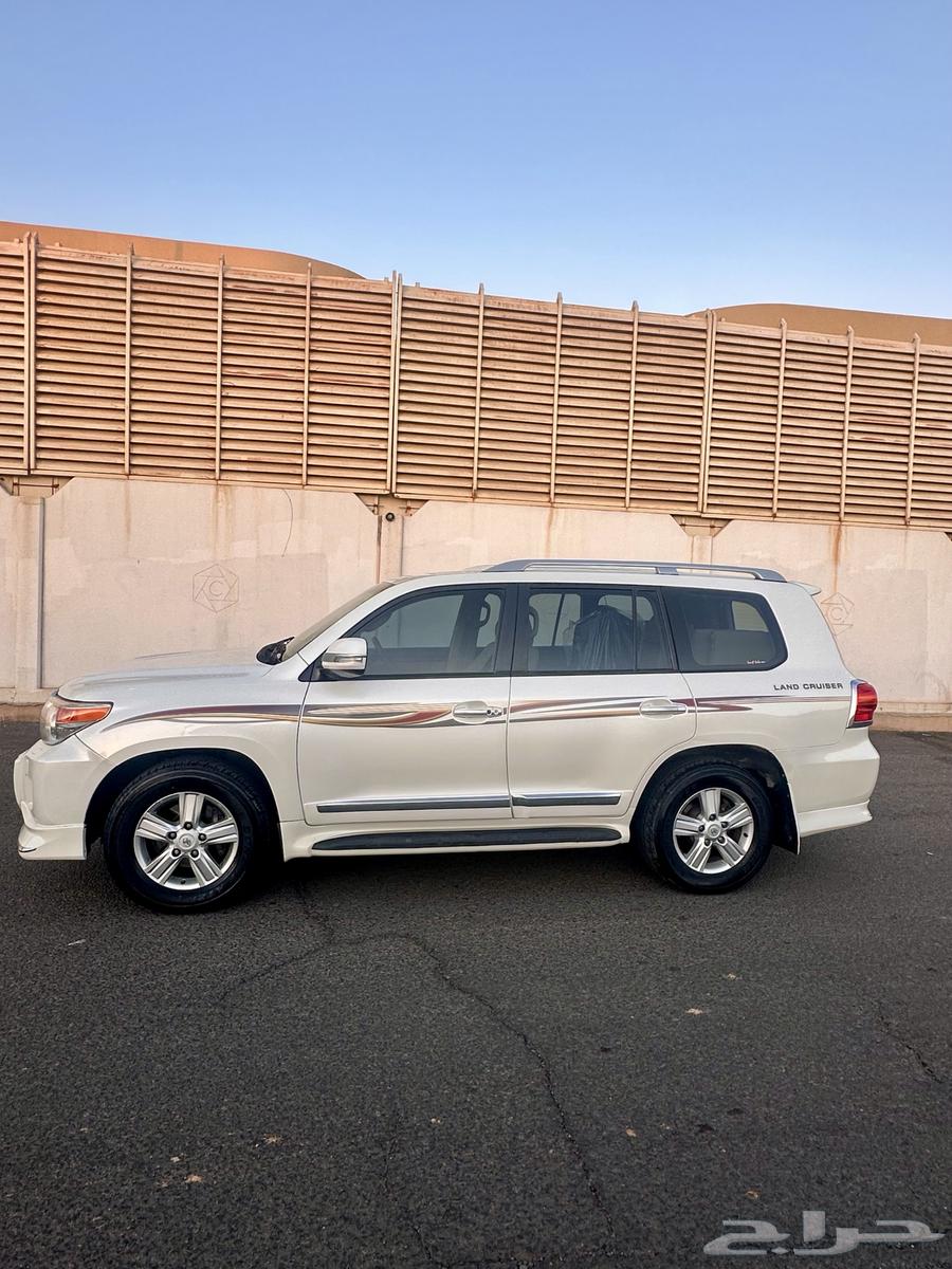 لاندكروزر2013 وكالة ممشى265