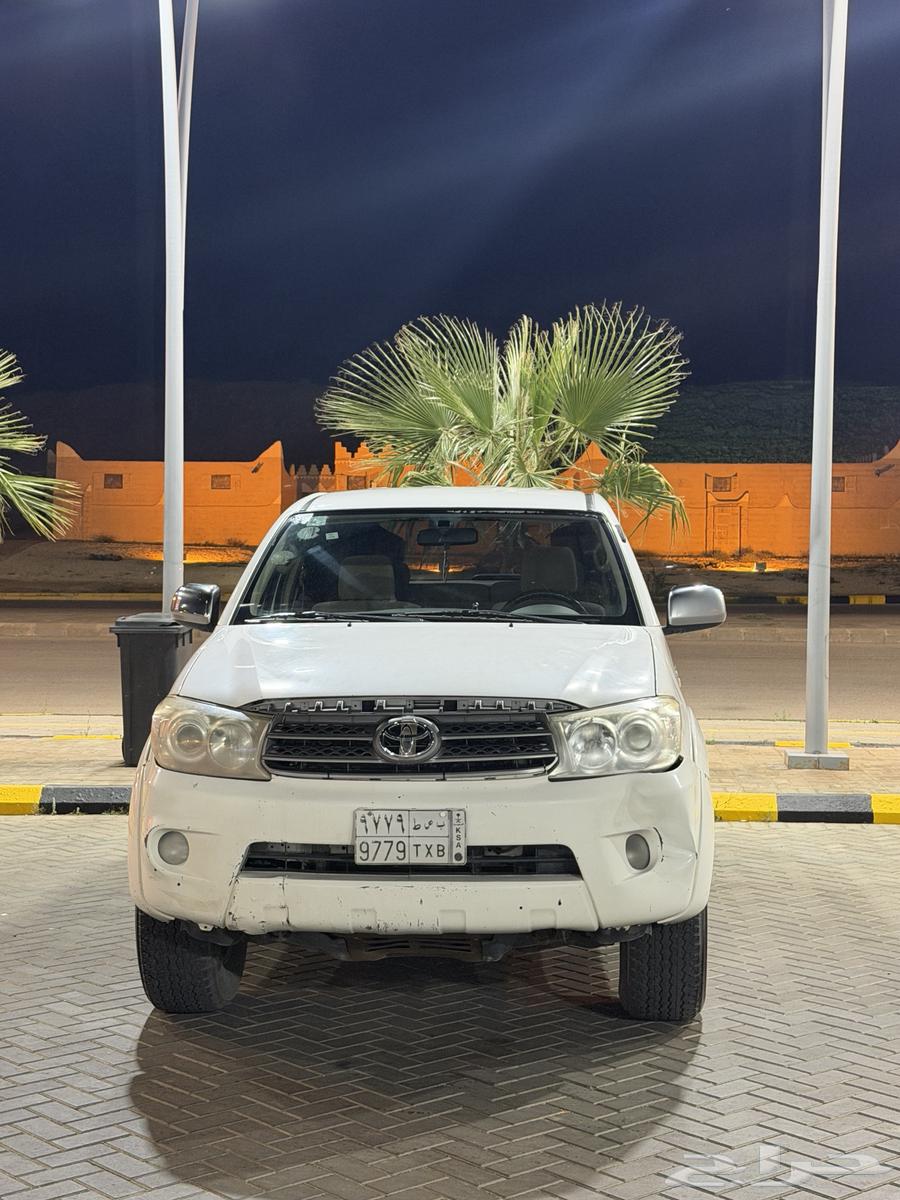 فورتشنر 2011 للبيع