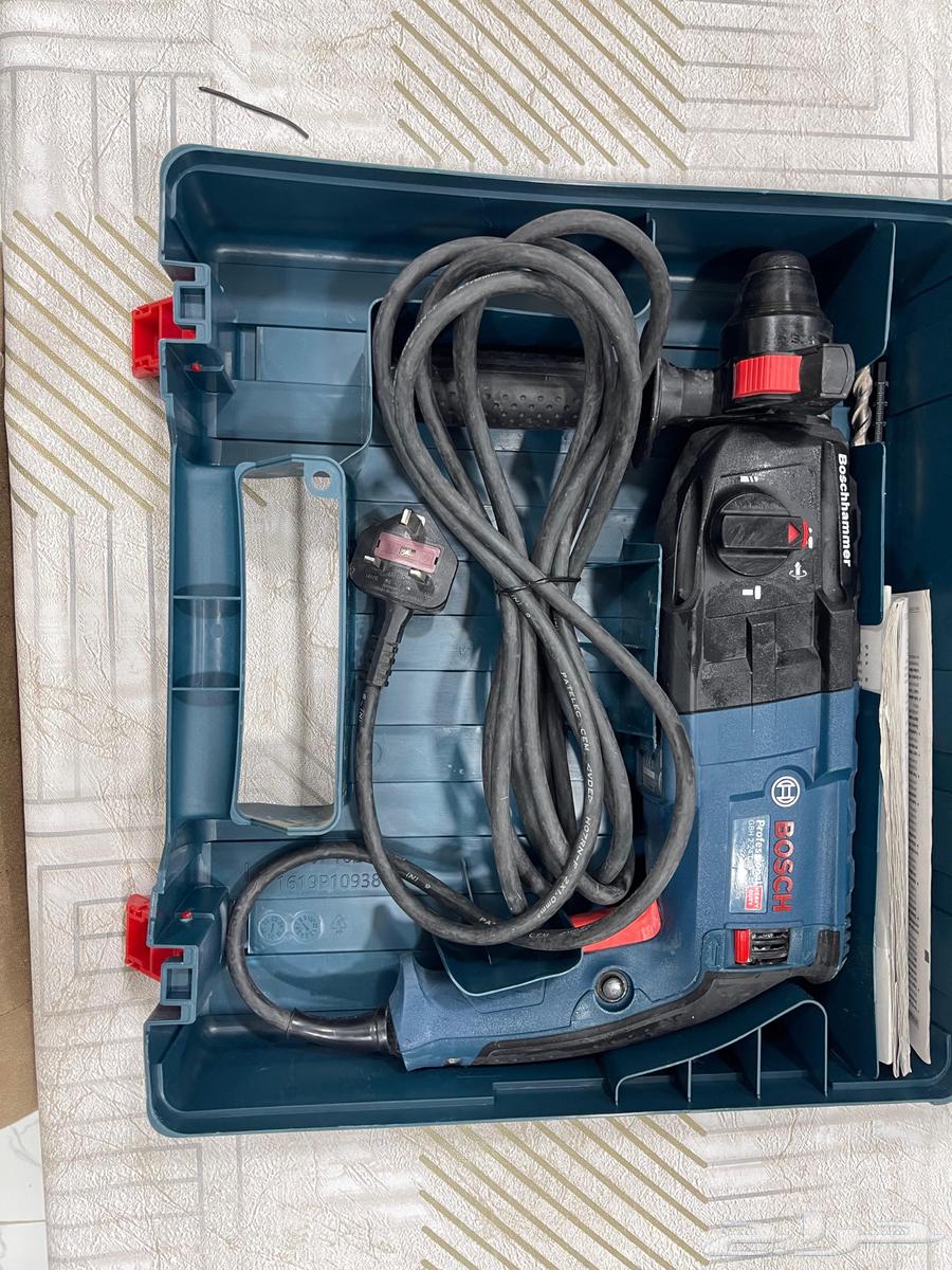 دريل هلتي وصاروخ جلخ ماركة بوش