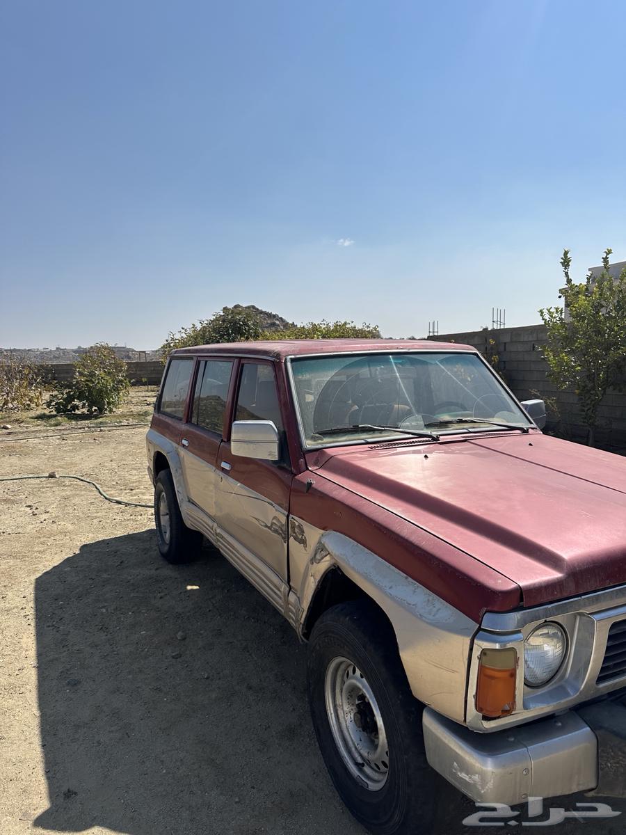 نيسان موديل 92