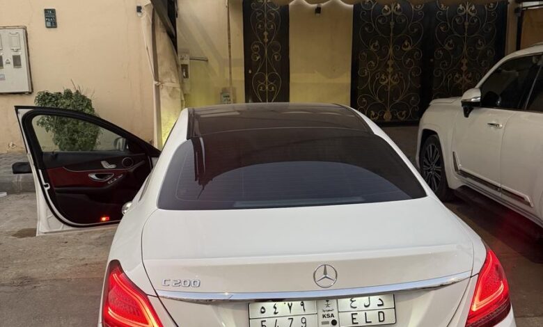 مرسيدس s200 موديل 2019
