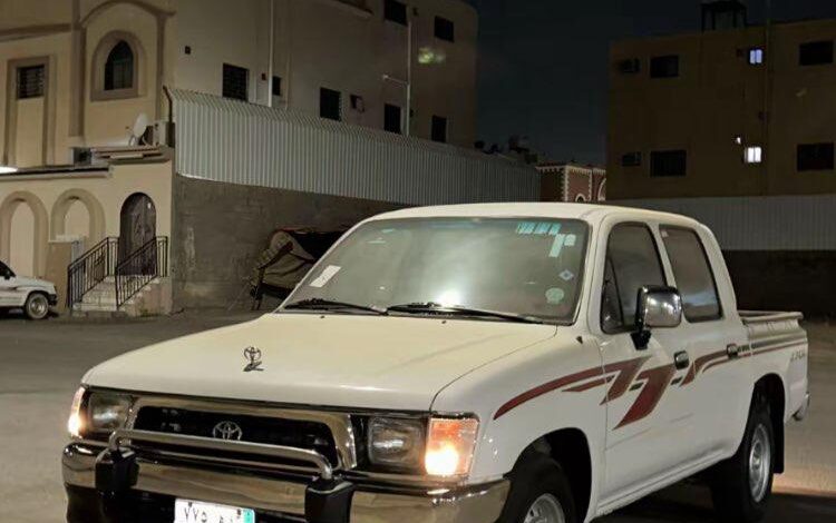 مطلوب هايلكس من 1998 الي 2001 مطلوب هايلكس من 1998 الي 2001