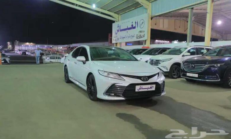تويوتا كامري موديل 2023 فل كامل ( جراندي )