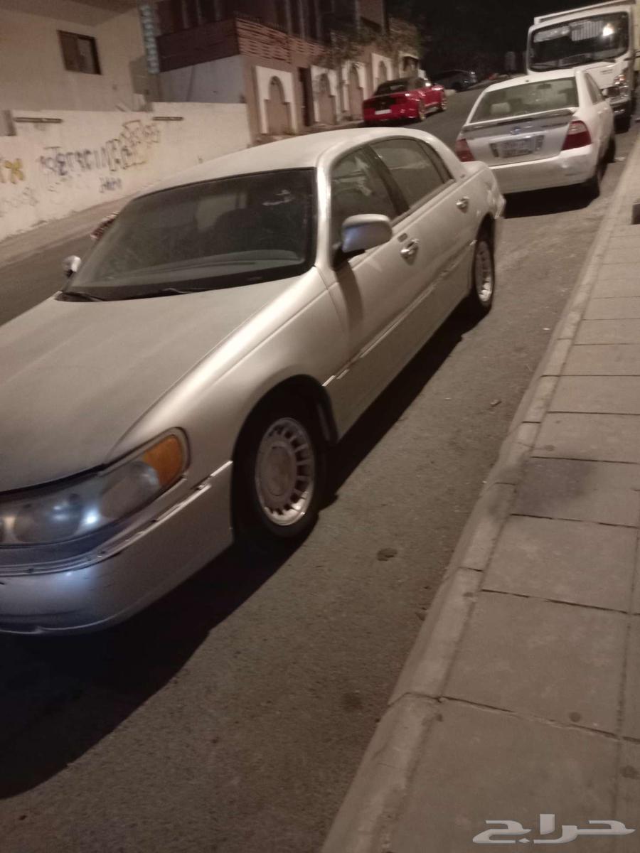 لينكون 2000 للبيع