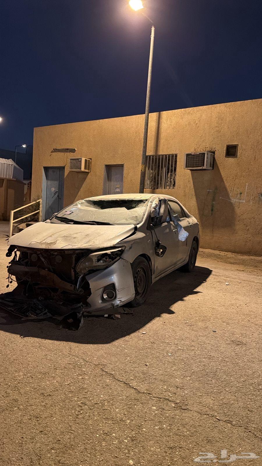 تويوتا كورولا 2011 مصدومة للبيع