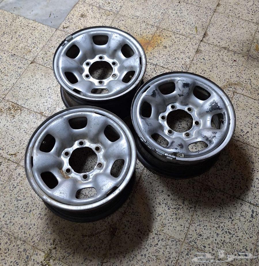 للبيع جنوط هايلوكس دبل ..