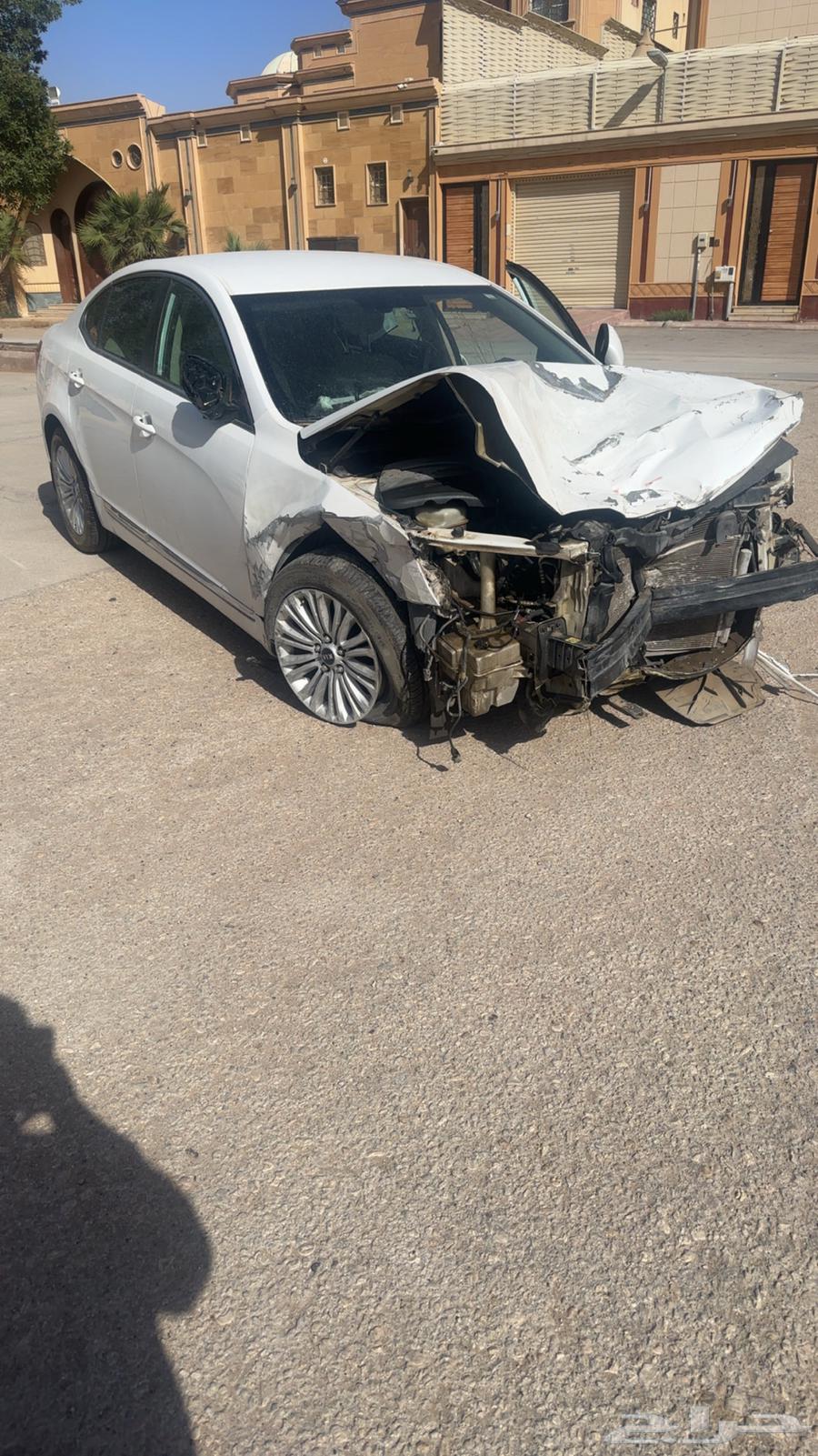 للبيع كيا كادينزا