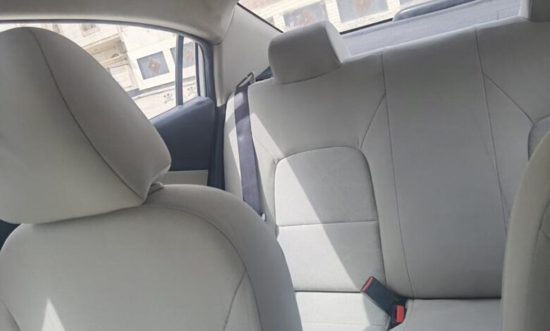 كيا ريو 15 استعمال حكومي ماشيه 200الف