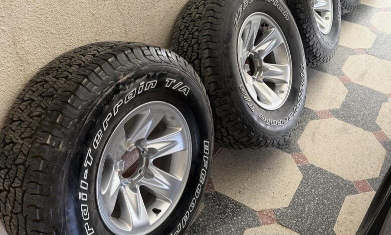 للبيع جنوط البلد 16 أصلية طقم 5 توها مرشوشه مع كفرات BF للبيع جنوط البلد 16 أصلية طقم 5 توها مرشوشه مع كفرات BF