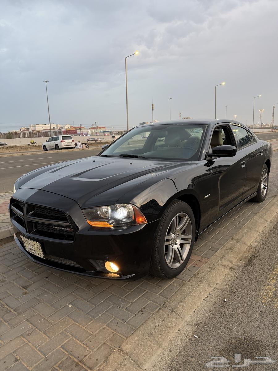 دودج تشارجر 8 سلندر موديل 2013