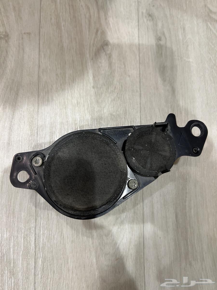 للبيع سماعة طابلون لكزس GS مارك لفينزون نظيفه