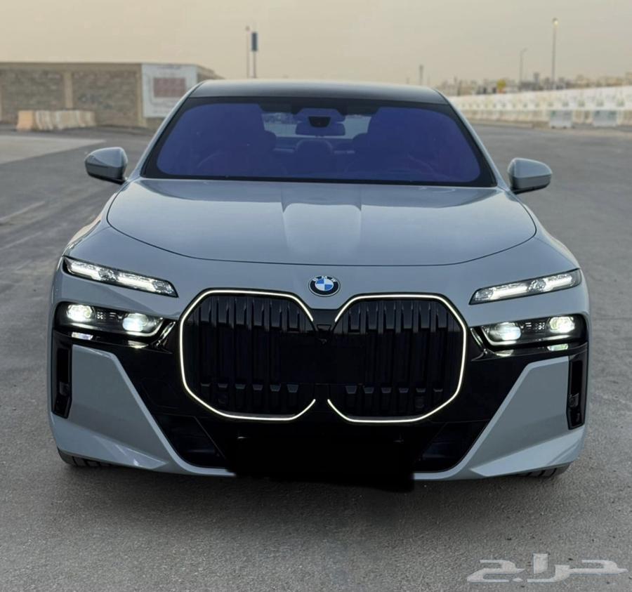 بي ام دبليو 735i كت m مديل 2026