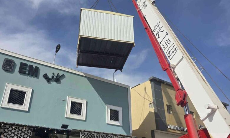 تاجير سطحات ونش نقل غرف ومولدات نقل طبالي فك لوحات كهرباء