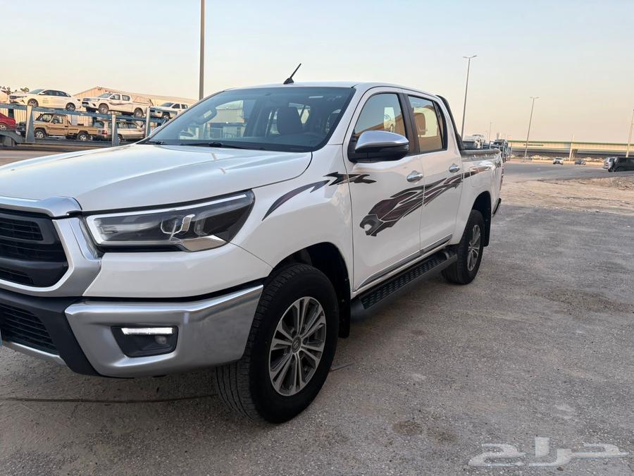 هايلكس 2023 فل كامل ديزل