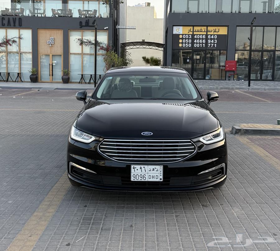 للبيع فورد تورس 2021 سعودي وارد توكيلات الجزيرة( مخززن )