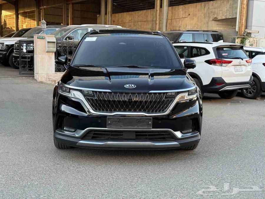 كيا كارنيفال 2021 ديزل 7راكب مقاعد VIP فتحتين سقف فل كامل