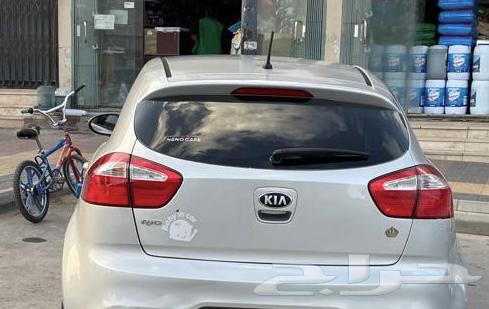 كيا ريو هاتشباك 2104 للبيع