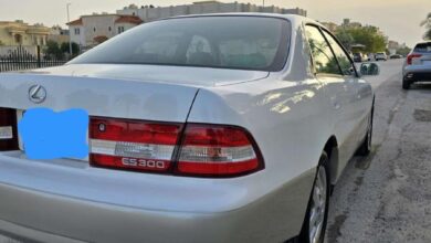 للبيع لكزس es300 موديل 2001امريكي