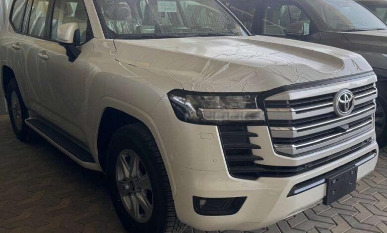 جي اكس ار 2026 أبيض L2