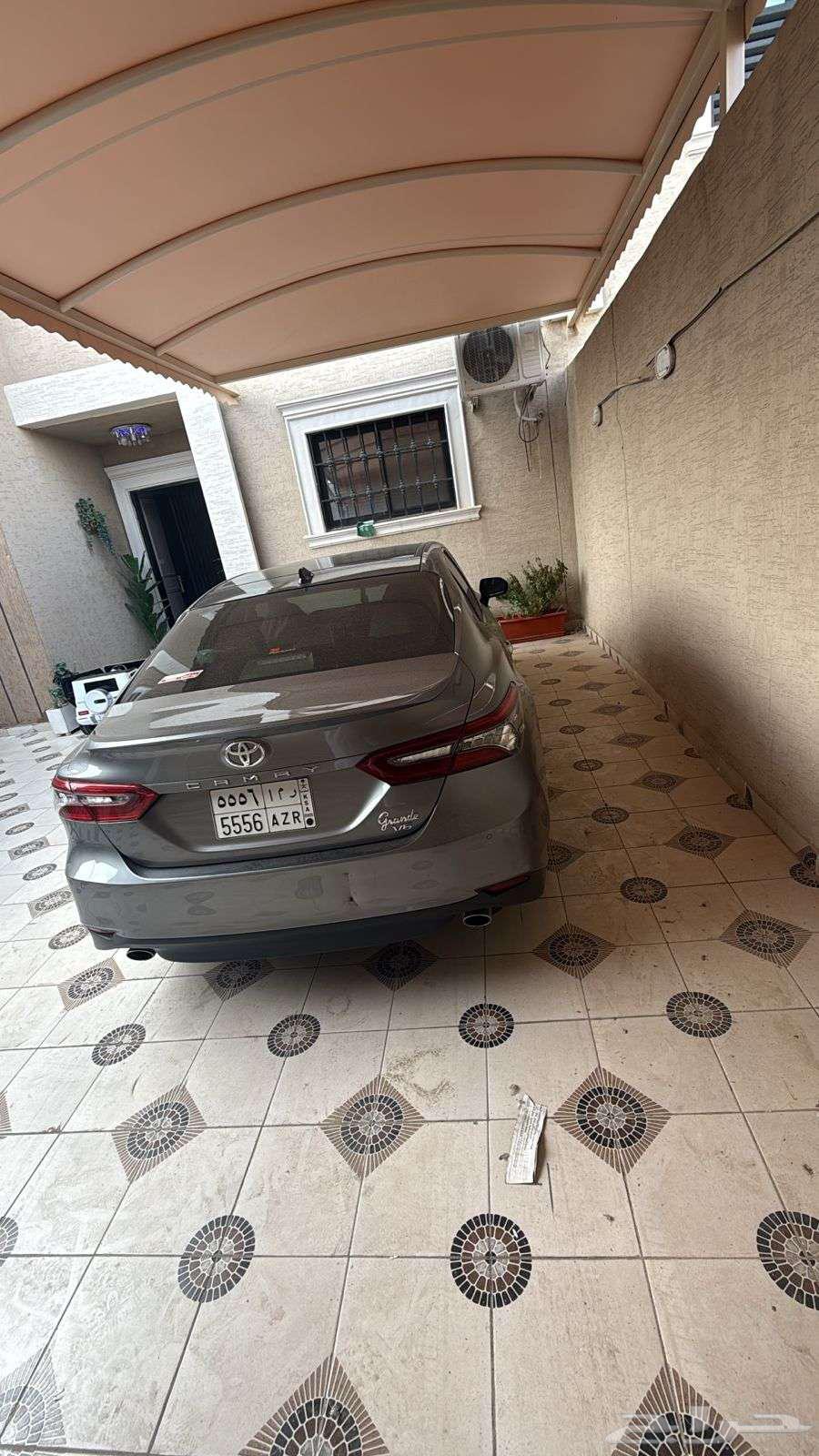 للبيع كامري قراندي 2022 كل شي بلد