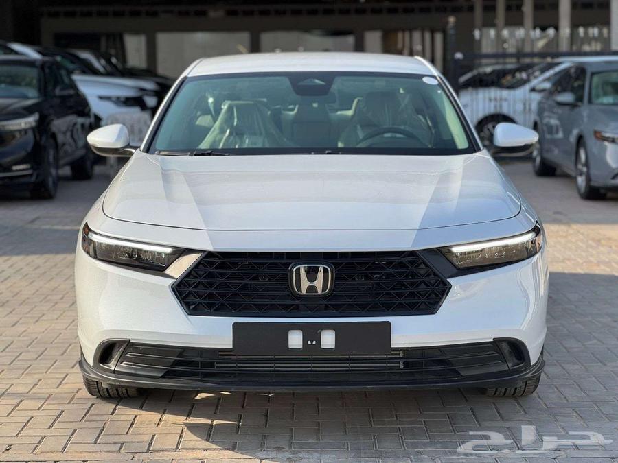 هوندا اكورد LX استاندر موديل 2025