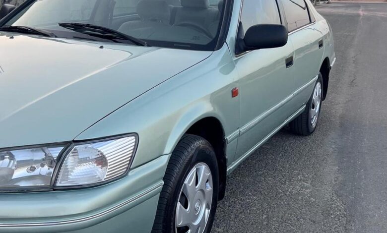 للبيع كامري 2002