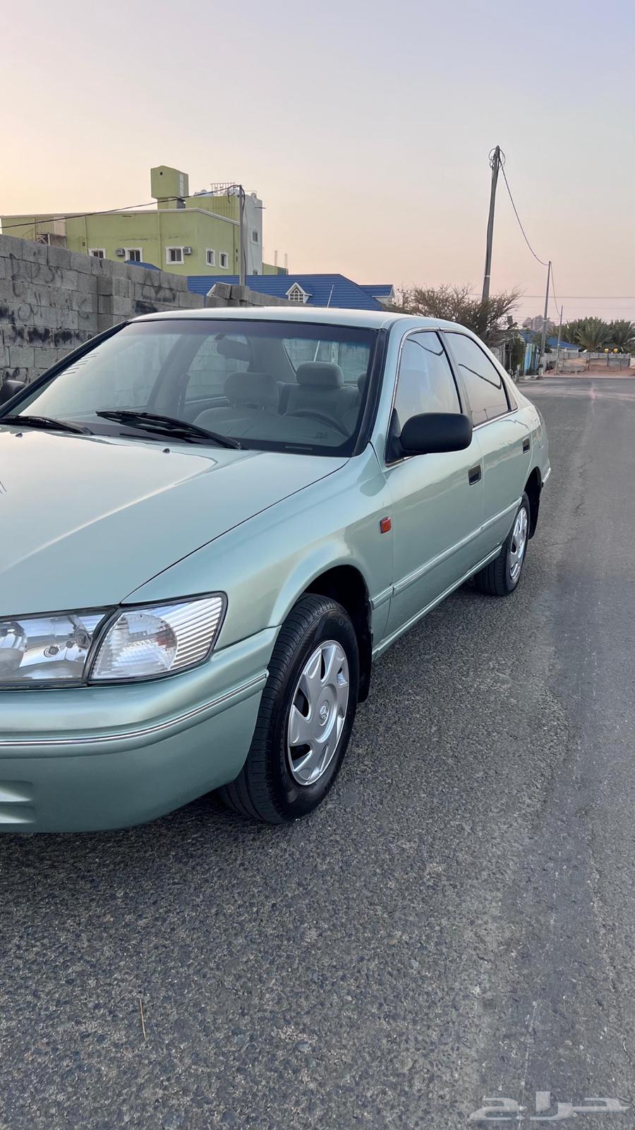 للبيع كامري 2002