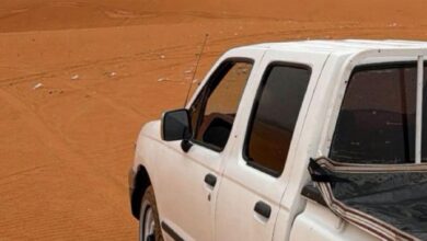 ددسن 2002 ممشا 500 وعليها فحص استماره جديد عع السوم