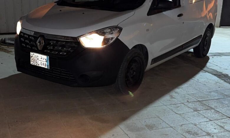 رينو دوكر بضاعه2021بنزين نظيف جداً ممشى 169