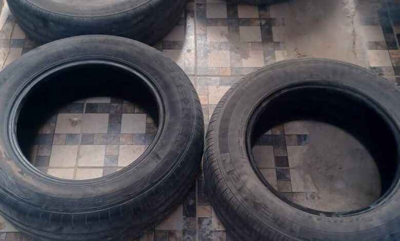 كفرات نيكسن مقاس 15 كوري نظيفة