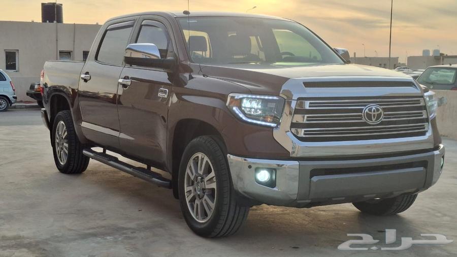 تويوتا تندرا دبل باب كبير محرك 5.7 8 سلندر عداد 70 الف فقط