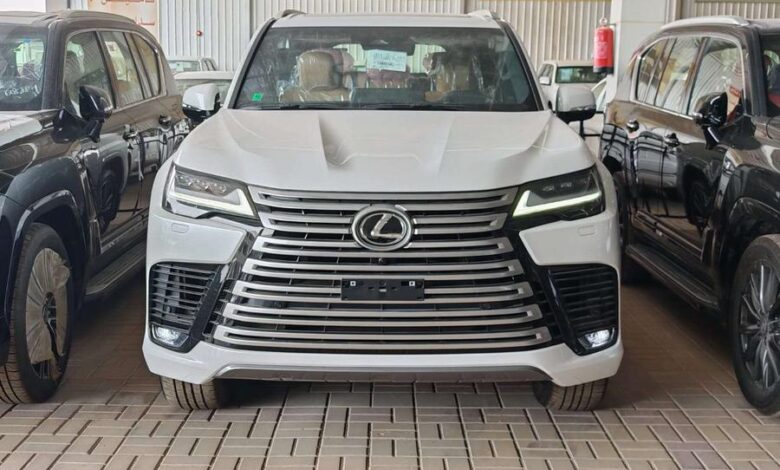 لكزس 2026 LX600 BB ابيض داخلي جملي وارد الساير