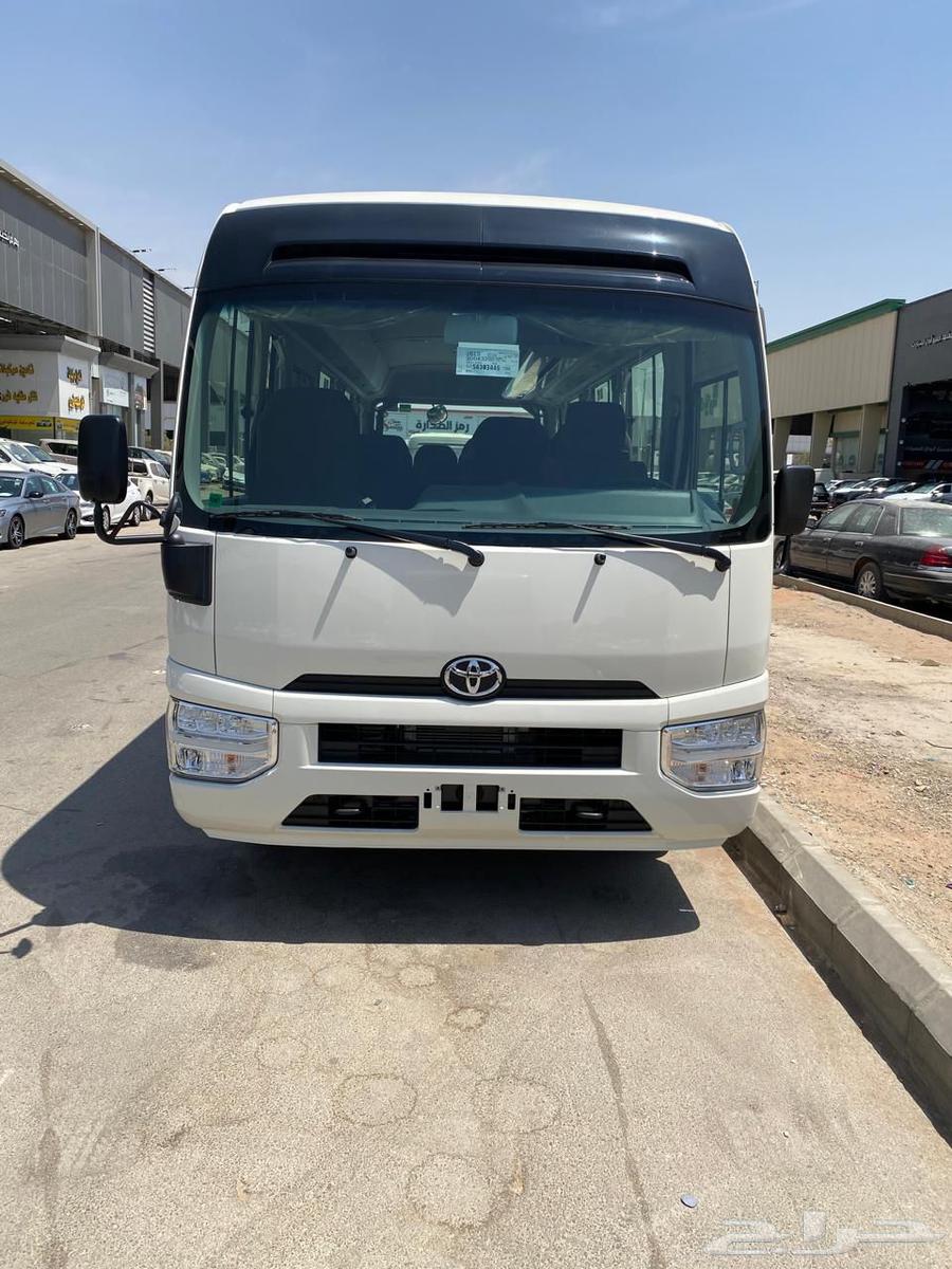 باص تويوتا كوستر ديزل قير اتوماتيك 22 راكب موديل 2026