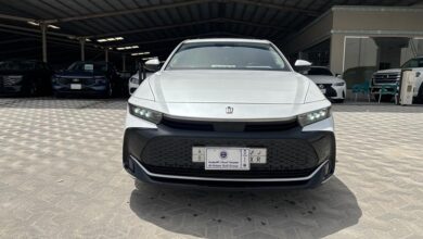 تويوتا كراون 2.500 هايبرد 2023 بريميوم بحالة الوكاله